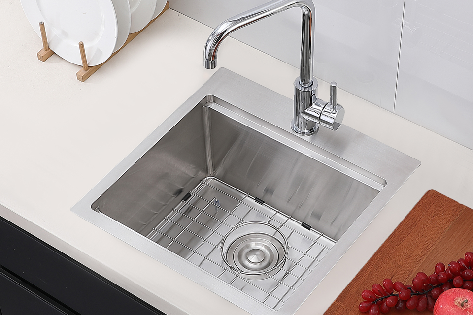 Stainless Steel Kitchen Sink